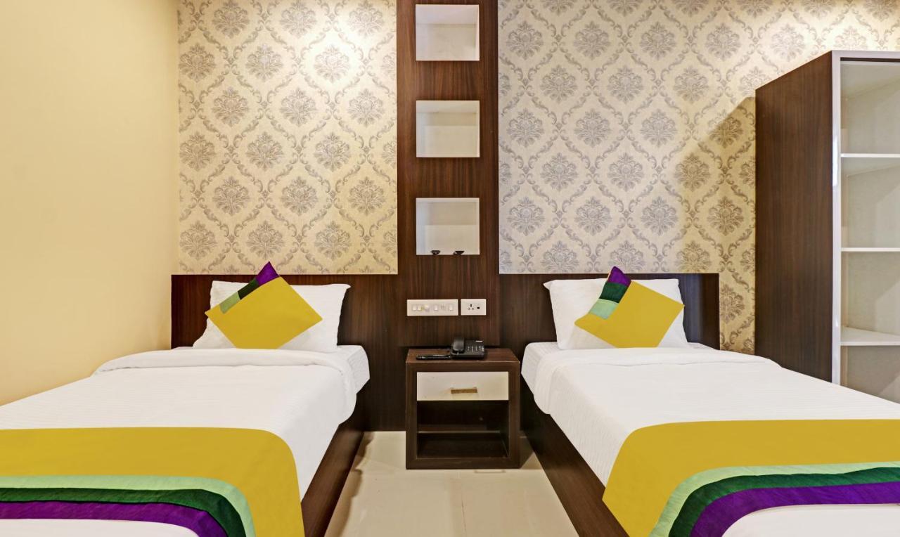 Itsy Hotels Sapphire Residency Manjeri Exterior photo