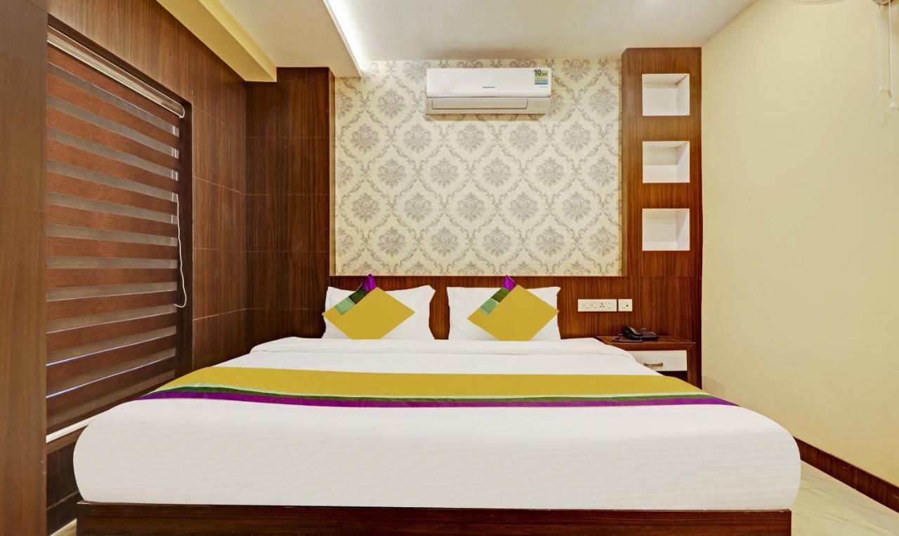 Itsy Hotels Sapphire Residency Manjeri Exterior photo