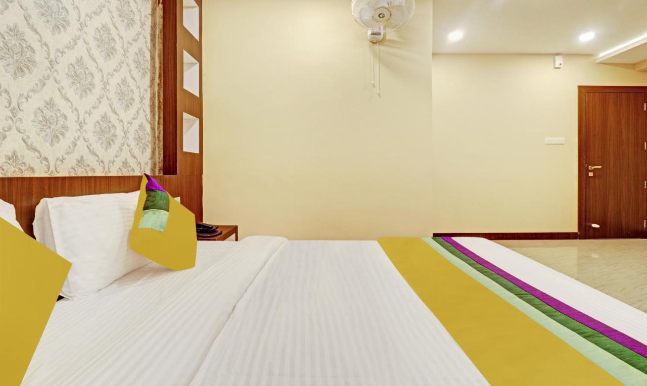Itsy Hotels Sapphire Residency Manjeri Exterior photo